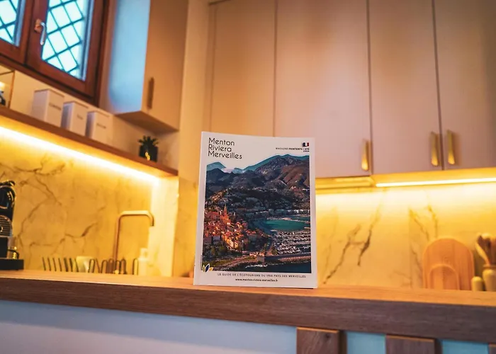 Apartament Azur Pietra *